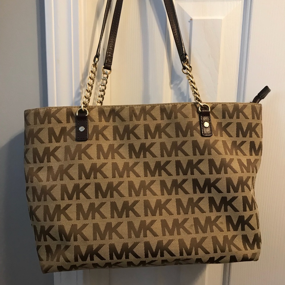Michael Kors shoulder bag